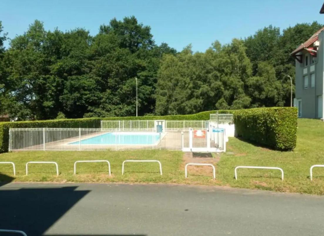 L'Etoile Paloise -Terrasse &Wifi &Parking &Piscine Apartment Pau Bagian luar foto